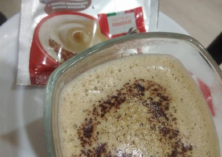 Instant cappuccino coffee