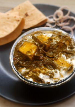 পালং পনির (palak paneer recipe in Bengali) রেসিপির প্রধান ছবি