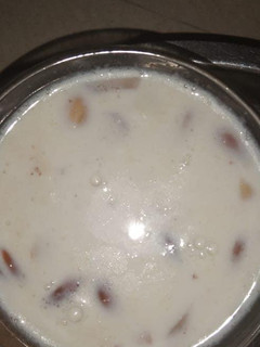 દૂધપાક(Doodh Pak Recipe In Gujarati) રેસીપી મુખ્ય ફોટો