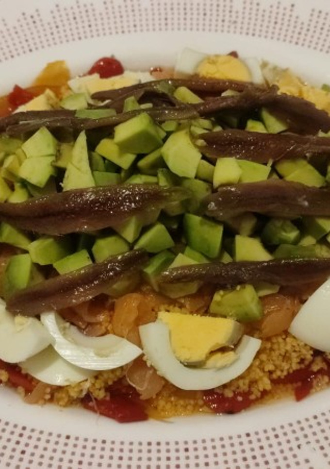 Una foto de Ensalada de cuscús y pimientos del piquillo