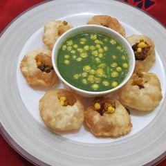 A picture of Panipuri ka pani.