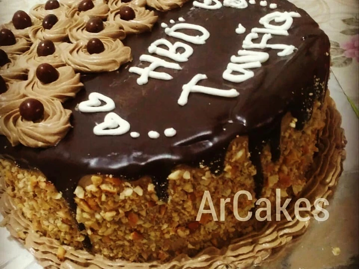 Cara Sederhana Menyiapkan Resep  Kue Ultah coklat dan buttercream cappuchino yang Bikin Ngiler, Bisa Manjain Lidah