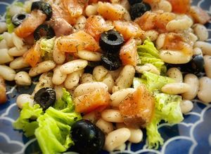 Foto principal de Ensalada de monchetas y salmón