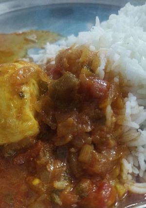 A picture of Guddu(Egg) Pulusu.