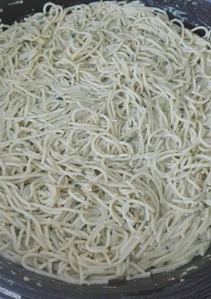A picture of Green Spaghetti with Poblano Peppers.