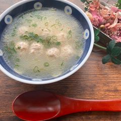 A picture of Chicken and rice soup.
