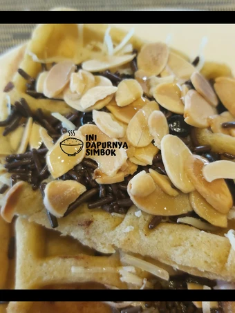 Cara Sederhana Membikin Resep  Choco - Amlond Waffle yang Sempurna, Lezat