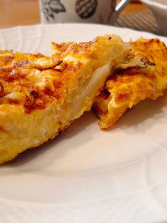 A picture of Spanish omelette for weekend breakfast.