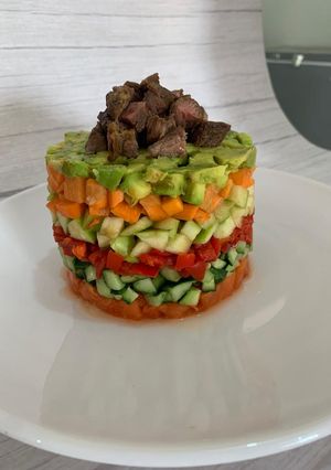 A picture of Thai beef salad.