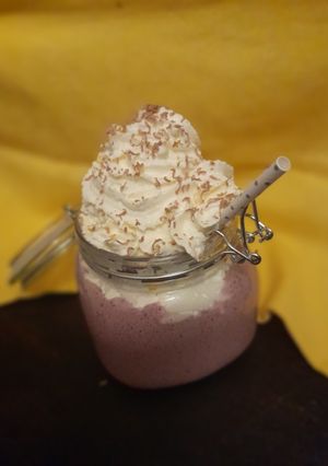 Une photo de Milkshake fruits rouges