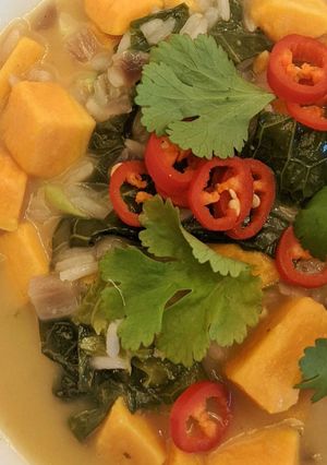 A picture of Sweet potato and coconut green thai curry soup.