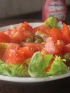 Una foto de Ensalada con aceitunas deshuesadas