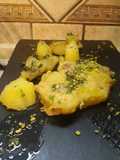 Sovracosce di pollo aperteal pistacchiocon contorno di patate