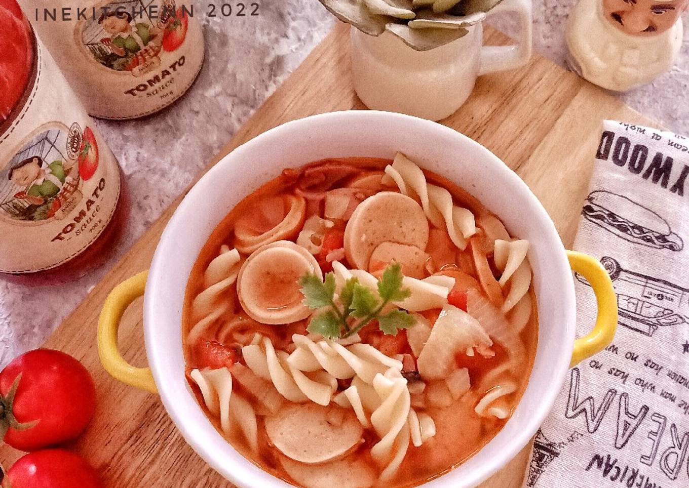 Sup Makaroni Tomat
