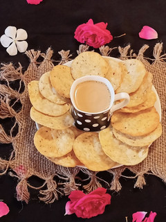જીરા પૂરી (Jeera Poori Recipe In Gujarati) રેસીપી મુખ્ય ફોટો