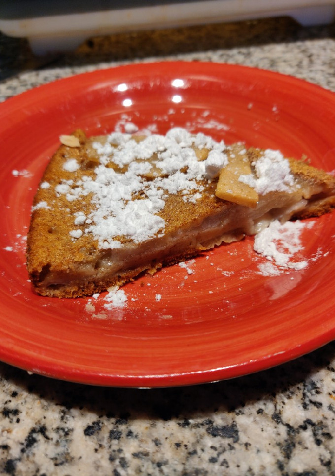 Una foto de Torta fácil y rápida de pera