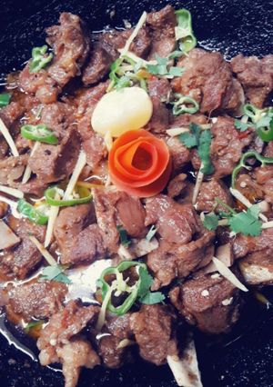 A picture of Mutton shinwari karhai.