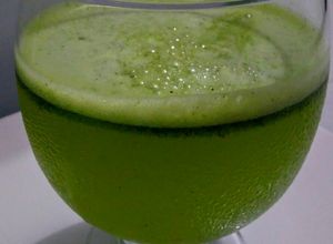 Una foto de Limonada de hierbabuena con notas de jengibre!
