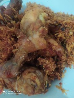 Foto resep Ayam goreng serundeng simple