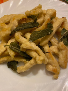 Foto di Straccetti di pollo alla mugnaia