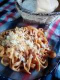 Tallarines de semolin c/salsa rosa 🌹🍝