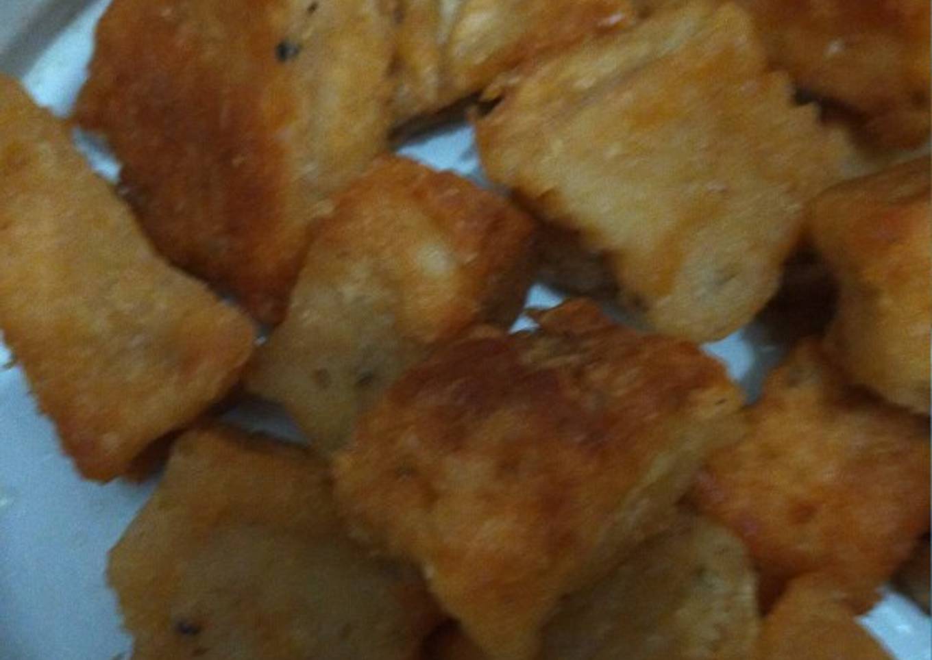 Sempolan (bakso) atau sosis udang