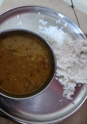 दाल चावल (Dal chawal recipe in hindi) रेसिपी मुख्य फोटो