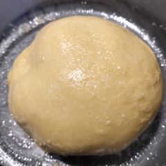 A picture of Bread Dough.