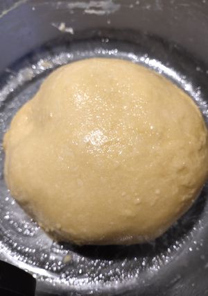 A picture of Bread Dough.