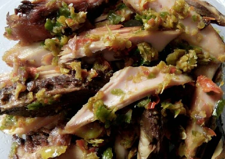 Tongkol Bumbu Sambal Goang