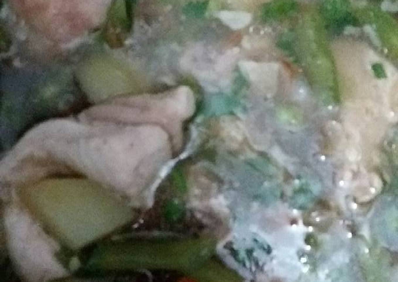 Sop ayam nyam nyam