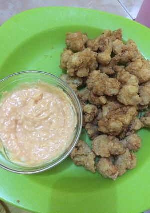 Foto resep Brokoli dan Kembang Kol Goreng Saos Mayonnaise