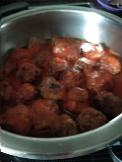 Una foto de Albóndigas con tomate