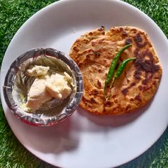 A picture of Masala Paratha.