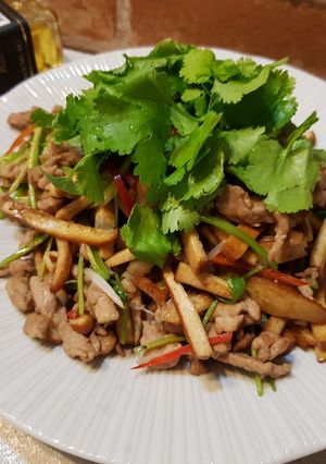 香根豆干炒肉絲 的食譜成品照片
