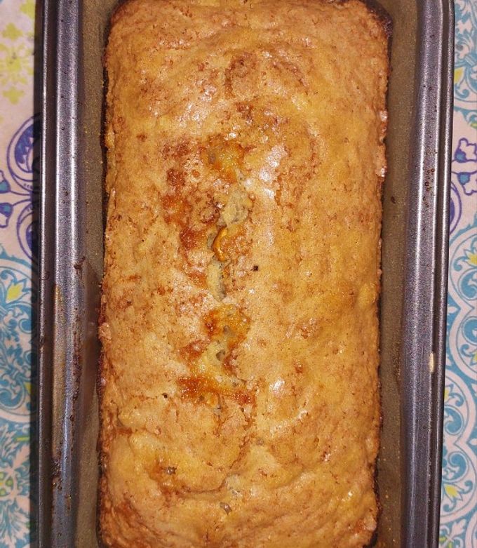 Una foto de Budín de Manzanas y Nueces