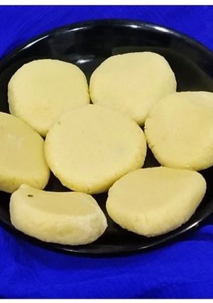 A picture of Homemade Khoya Peda.