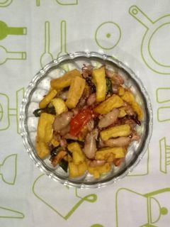 Foto resep Oseng-oseng Tahu Cumi Asin