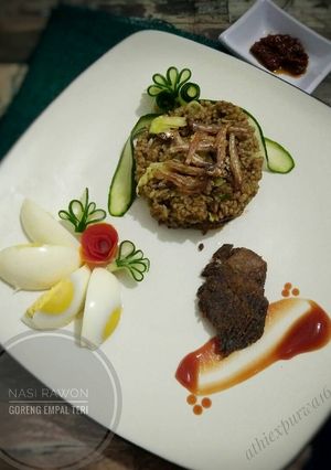Foto resep Nasi rawon goreng teri empal