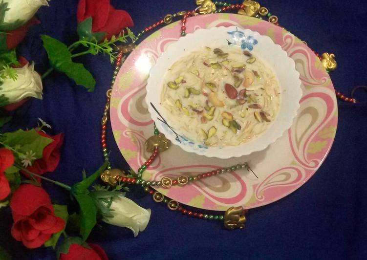 Kesari sewaiyan with condensed milk