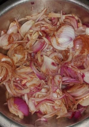 मसाला प्याज़ (masala pyaaz recipe in Hindi) रेसिपी मुख्य फोटो