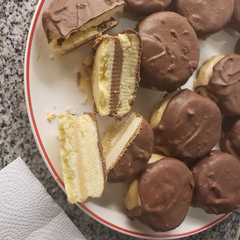 Foto principal de Alfajores de chocolate con manteca de maní