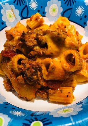 A picture of Crockpot Quick and Easy Rigatoni.