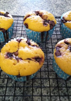 รูปของ Healthy Pumpkin Chocolate Chip Honey Cup Cake ❌sugar| คัพเค้กฟักทองช็อคชิพน้ำผึ้ง ❌น้ำตาล ❌เนย