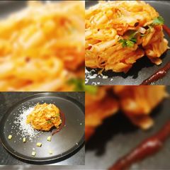 A picture of Cheese red sauce pasta.