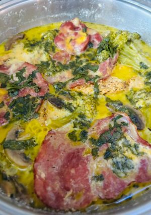 A picture of Creamy chicken bacon dish.