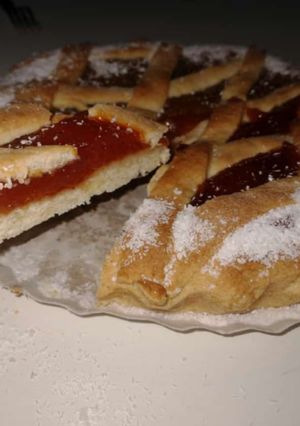 Una foto de Pastafrola vegana de membrillo