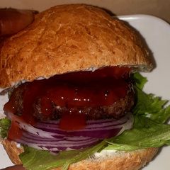 Home made beef burger A picture of Home made beef burger.