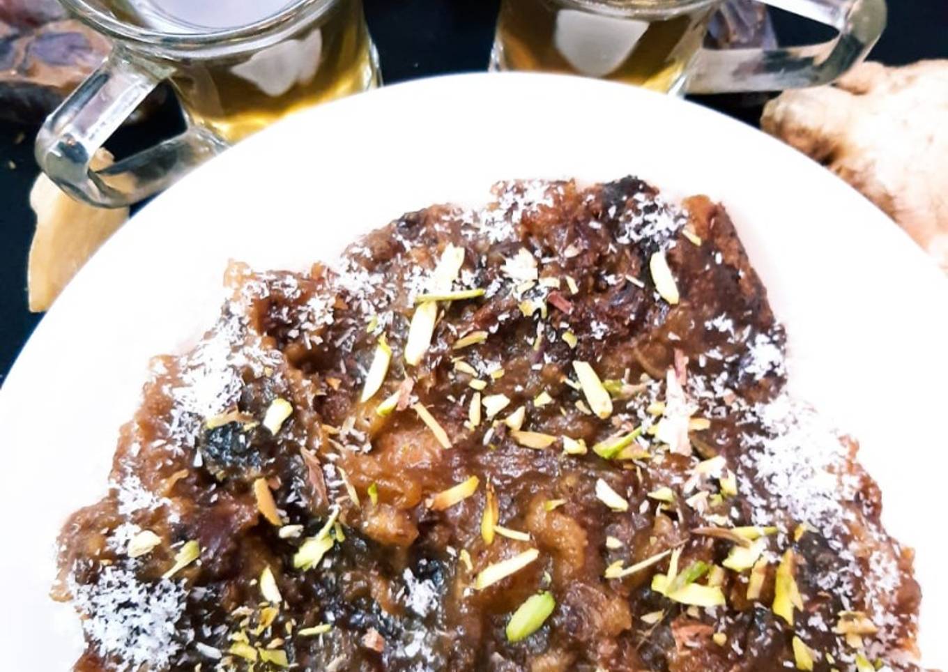 Adrak khajoor ka halwa