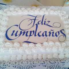 Una foto de Torta FELIZ CUMPLEAÑOS
